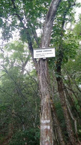 Le panneau de la borne lorraine
