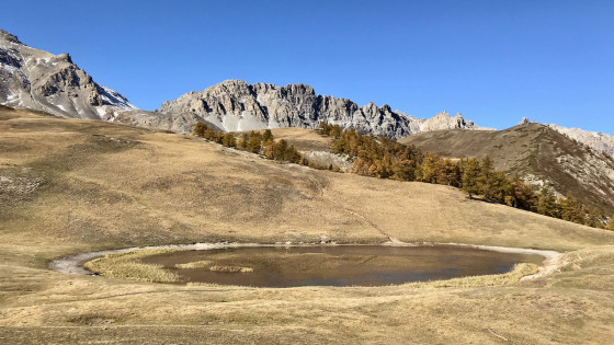 Le petit Lac Chavillon au Col des Thures, sous le Sommet Rond.