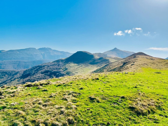 Le Peyre Arse et le Puy de la Tourte