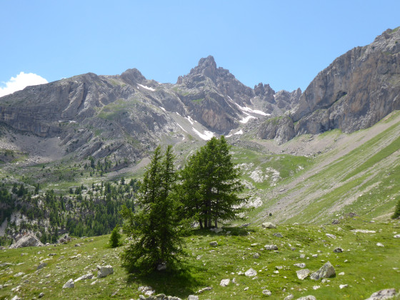 Le pic de Montbrison avec toute une partie de la descente
