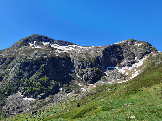Le Pic Les Tours depuis le Vallon d\'Aas de Bielle