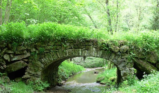 Le pont des Pirins