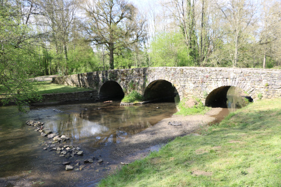 Le pont romain sur le Chambon