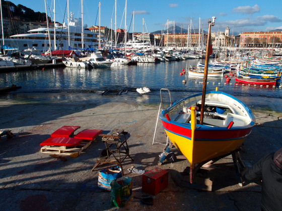 Le port de Nice et la cale aux pointus