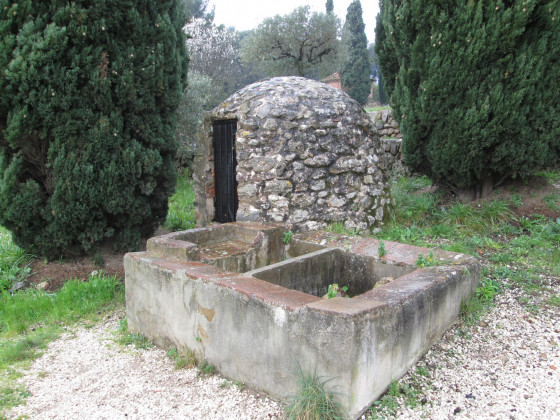 Le puits et le lavoir