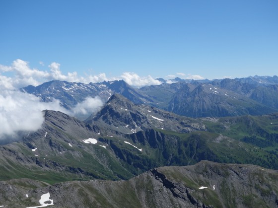 Le Queyras avec ici la Crête de la Taillante, le Mont Salsa et le Bric de Rubren