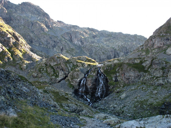 Le r&eacute;partiteur d'eau de la Pra
