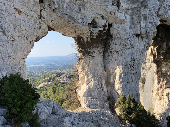 Le Rocher des Deux Trous