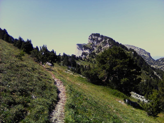 Le sentier vers le Pas de Rocheplane