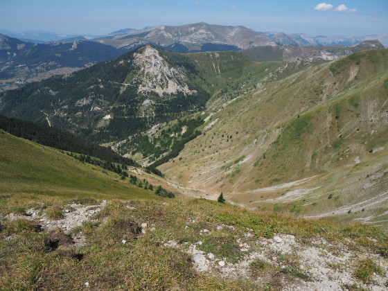 Le Vercors drômois vu de la pointe feuillette