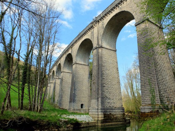 Le Viaduc de Maiziere-Notre-Dame