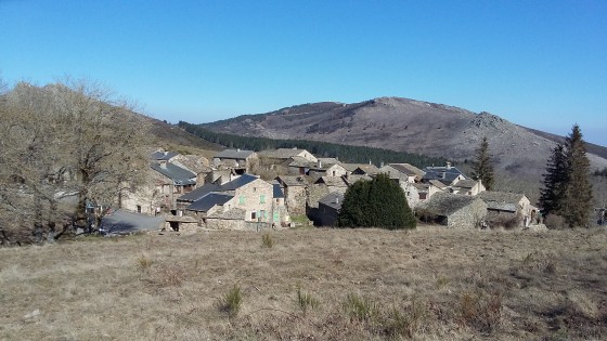 Le village de Douch