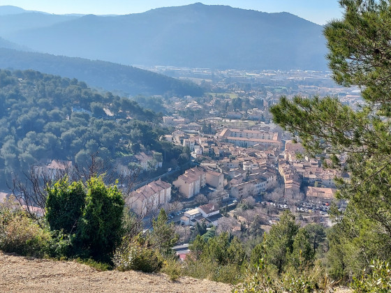 Le village de Gémenos avec ses magnifiques Granges
