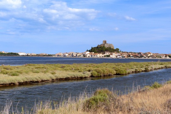 Le village et l\'étang 2