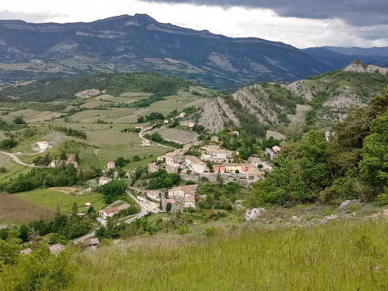Le village et ses vignes