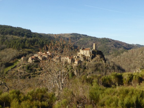 Le village féodal de CHALENCON