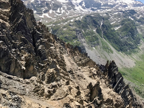 Les Aiguillettes