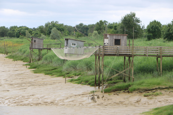 Les carrelets à Port Lamarque