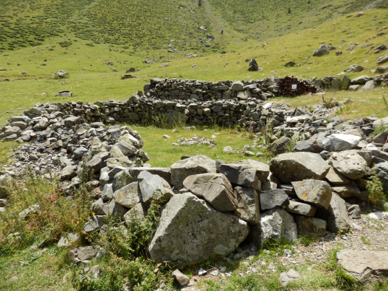 Les Courtaous, enclos à bestiaux
