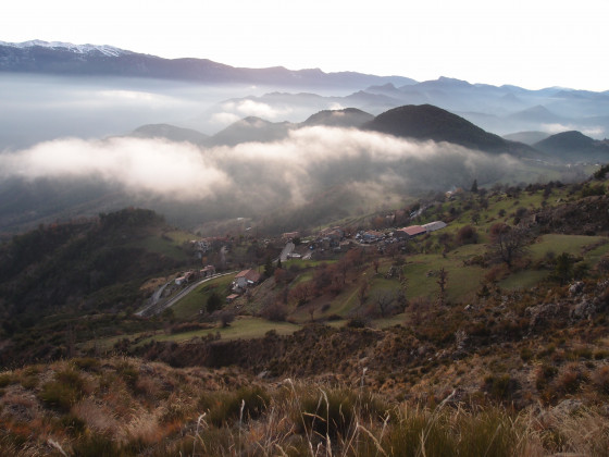 Les Crottes sous la montagne de Pincogul