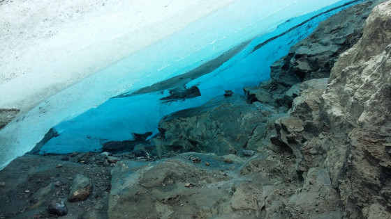 Les dessous du glacier de l\'Arpont