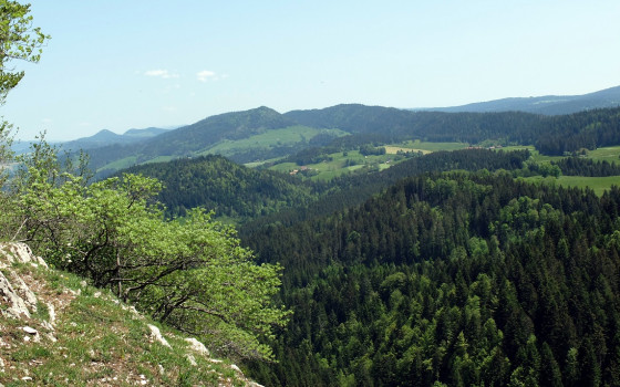 Les monts suisses