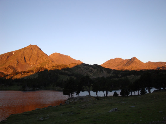 Lever de soleil sur les Pérics