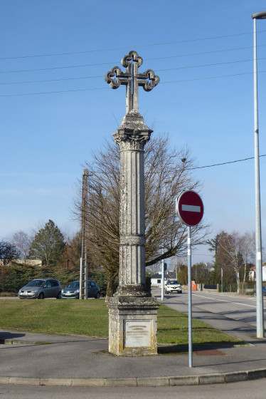 Liverdun la croix Saint Euchaire