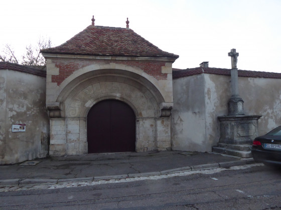 Liverdun, porche d\'entrée de l\'Hôtel de Camilly