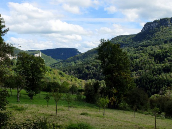Lods : La vall&eacute;e de la Loue