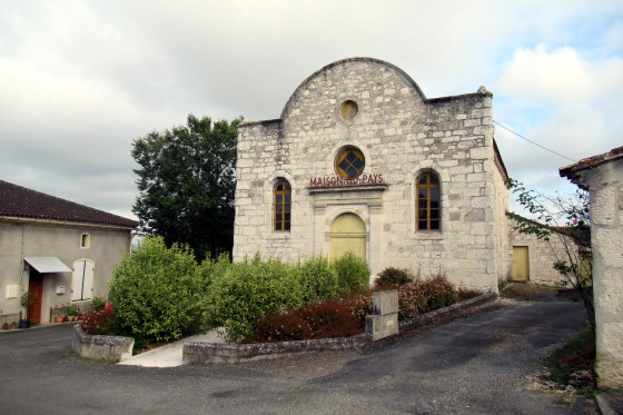 Maison du pays