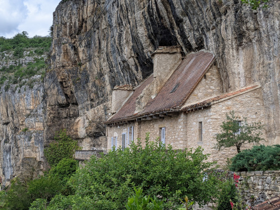 Maison semi troglodyte à Cabretets