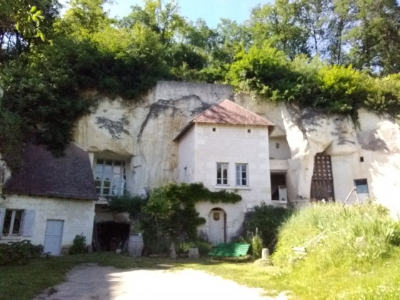 Maison Troglodyte