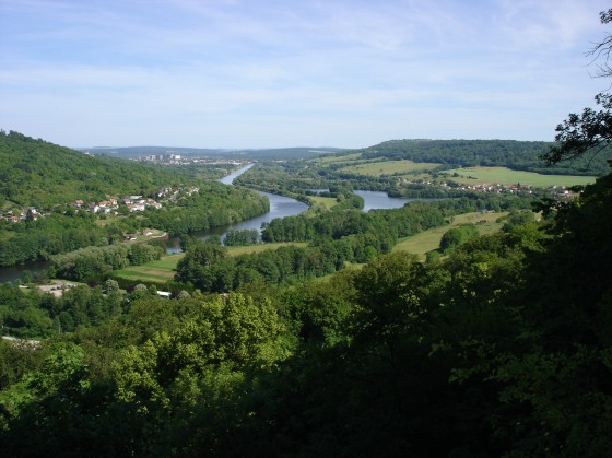 Maron. Vue sur la Moselle