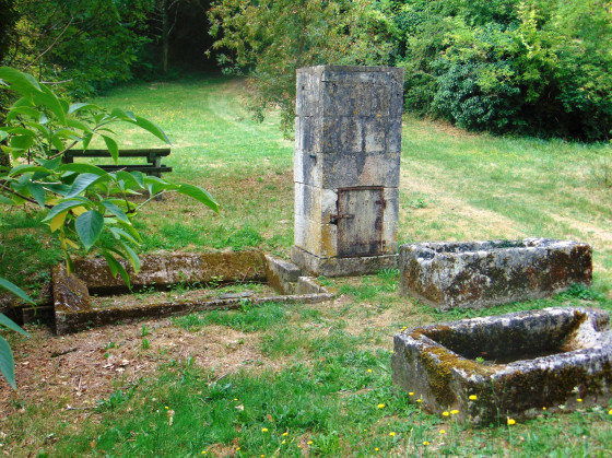 MARSAC Fontaine de la Faye
