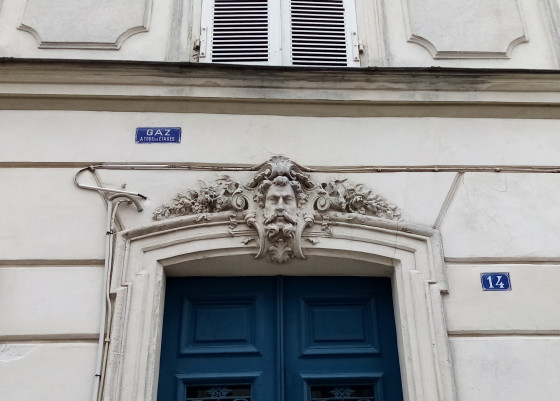 Mascaron