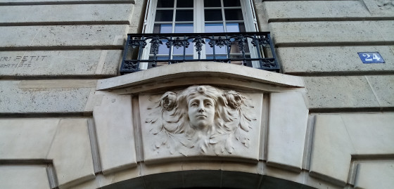 Mascaron