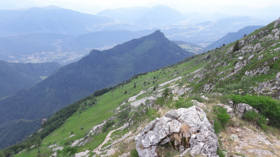 même avec un peu de brume on voit loin