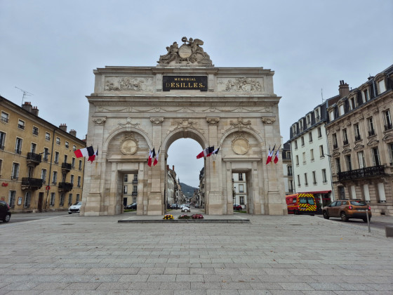M&eacute;morial D&eacute;silles