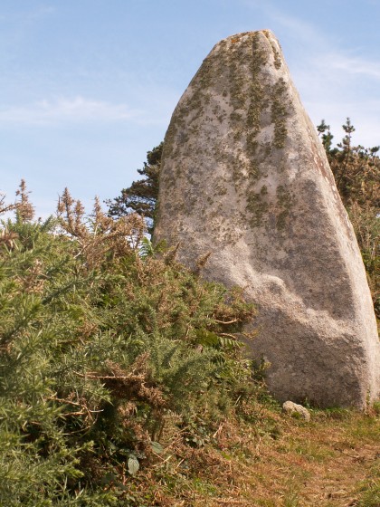 Menhir de Kergavan