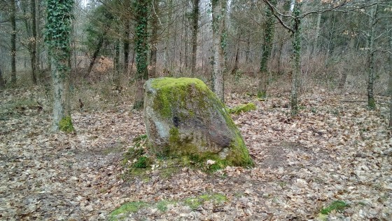 Menhir de l\'Armoirie