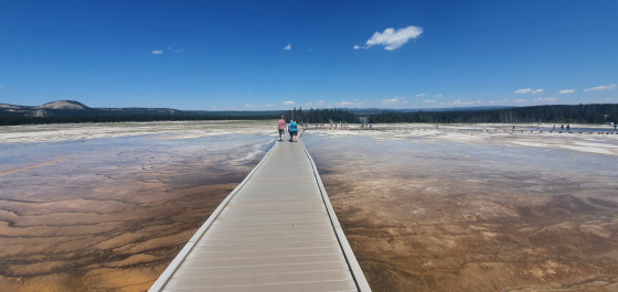 Midway Geyser Basin