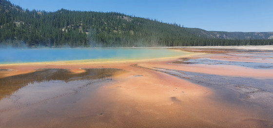 Midway Geyser Basin