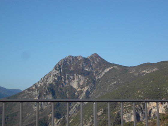mont St Martin tête de la sorcière
