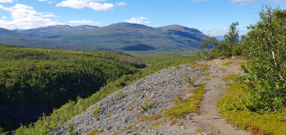 Montagnes près d\'Abisko
