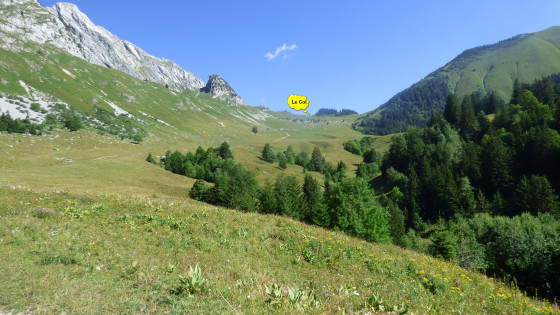 Montée au col