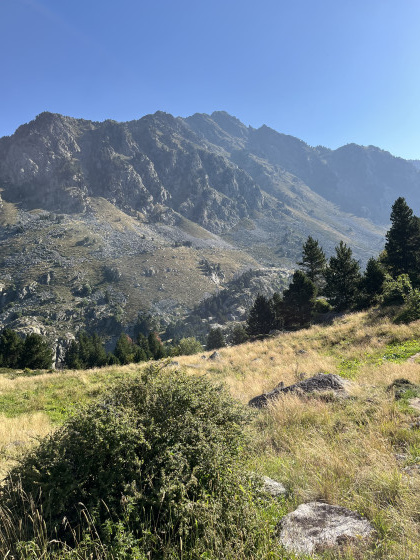 Mont&eacute;e au refuge des B&eacute;sines