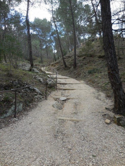 Montée vers la Glacière des Encavaux