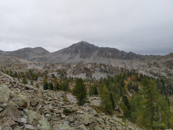 Mont&eacute;e vers le Lac N&egrave;gre
