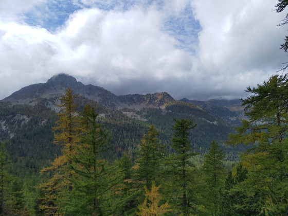 Mont&eacute;e vers le Lac N&egrave;gre
